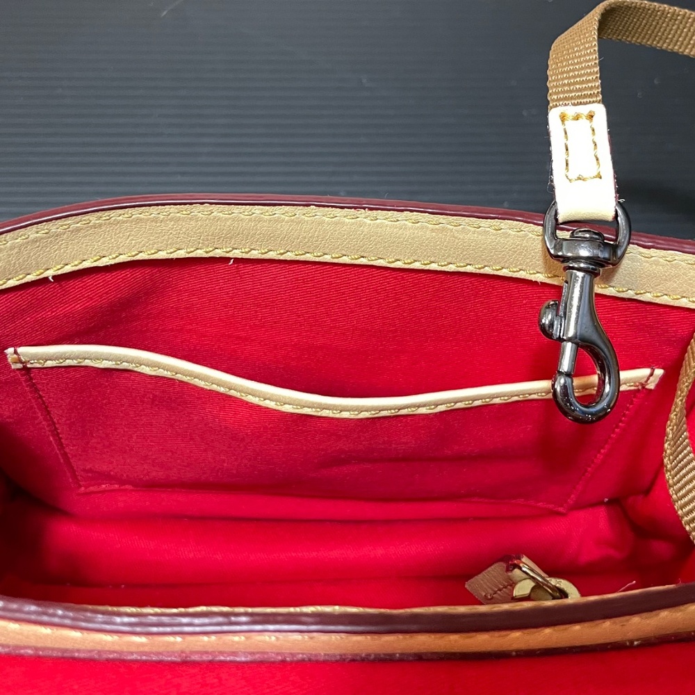 Vintage Dooney & Bourke Florentine Leather Cream Crossbody Binocular Purse - Picture 7 of 16